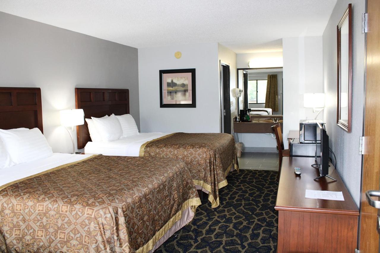 Greenlight Inn & Suites St James Saint James Exteriör bild